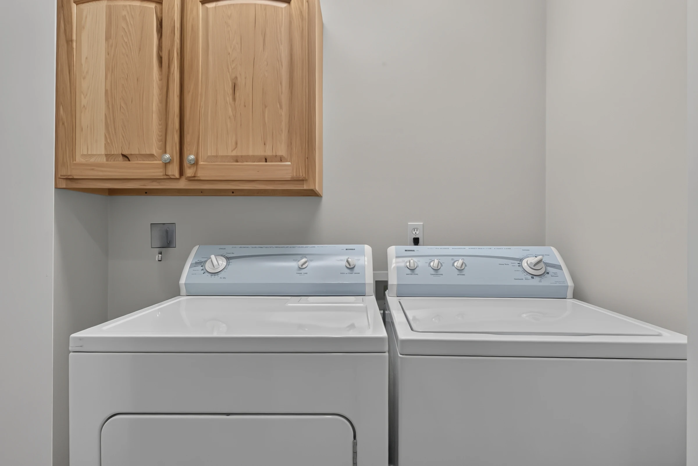Main Level · Laundry room at 1906 Kelleys Landing