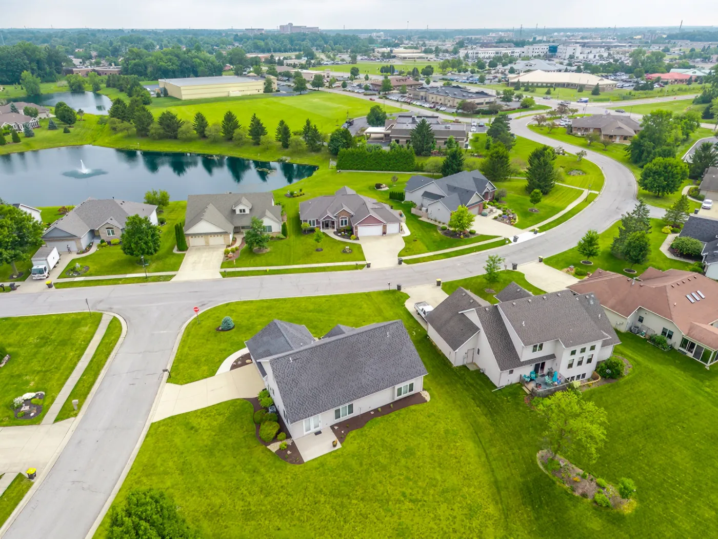 Established neighborhood — aerial view near 1906 Kelleys Landing